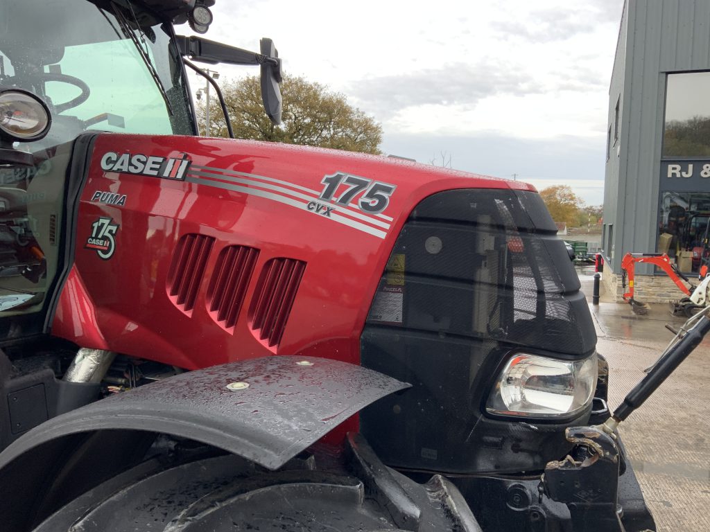Case Puma 175CVX Tractor (ST25032)