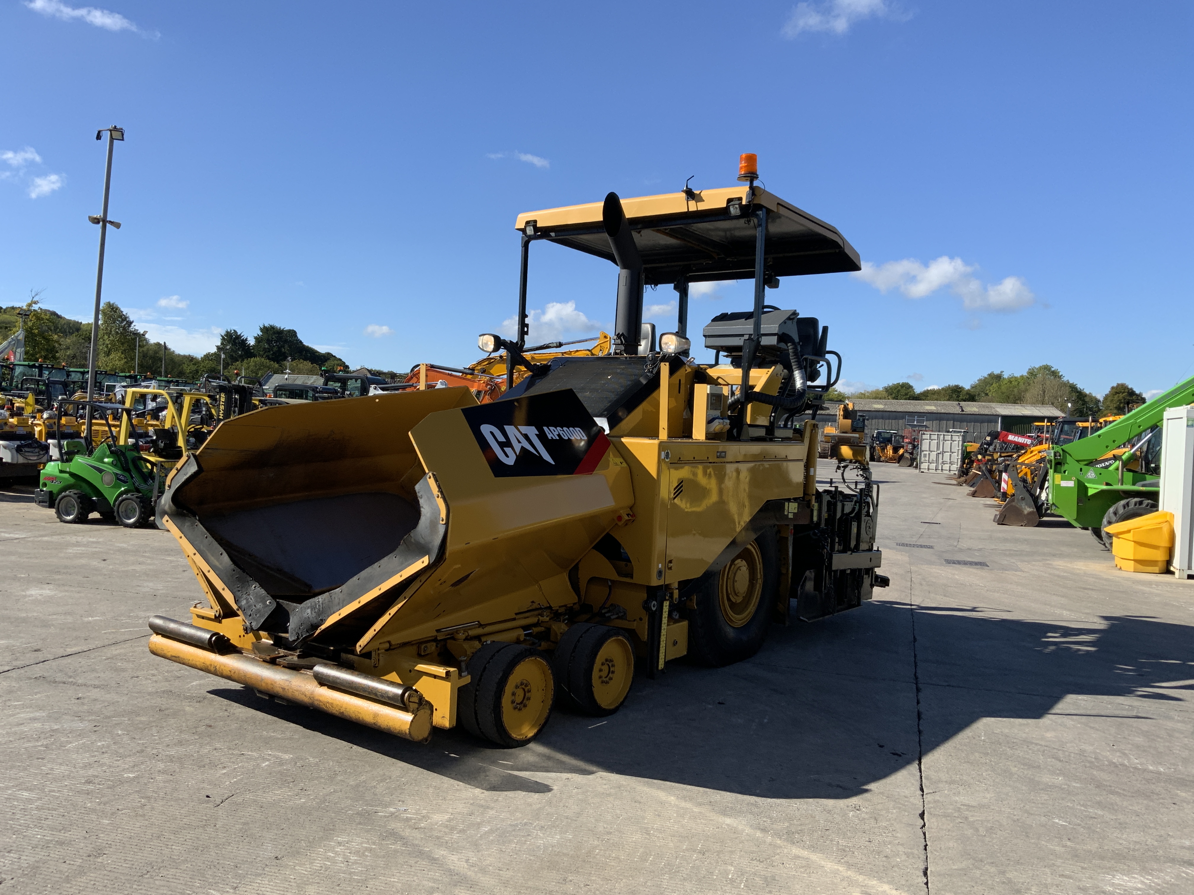 Caterpillar AP 600D Asphalt Paver Finisher (ST24422)