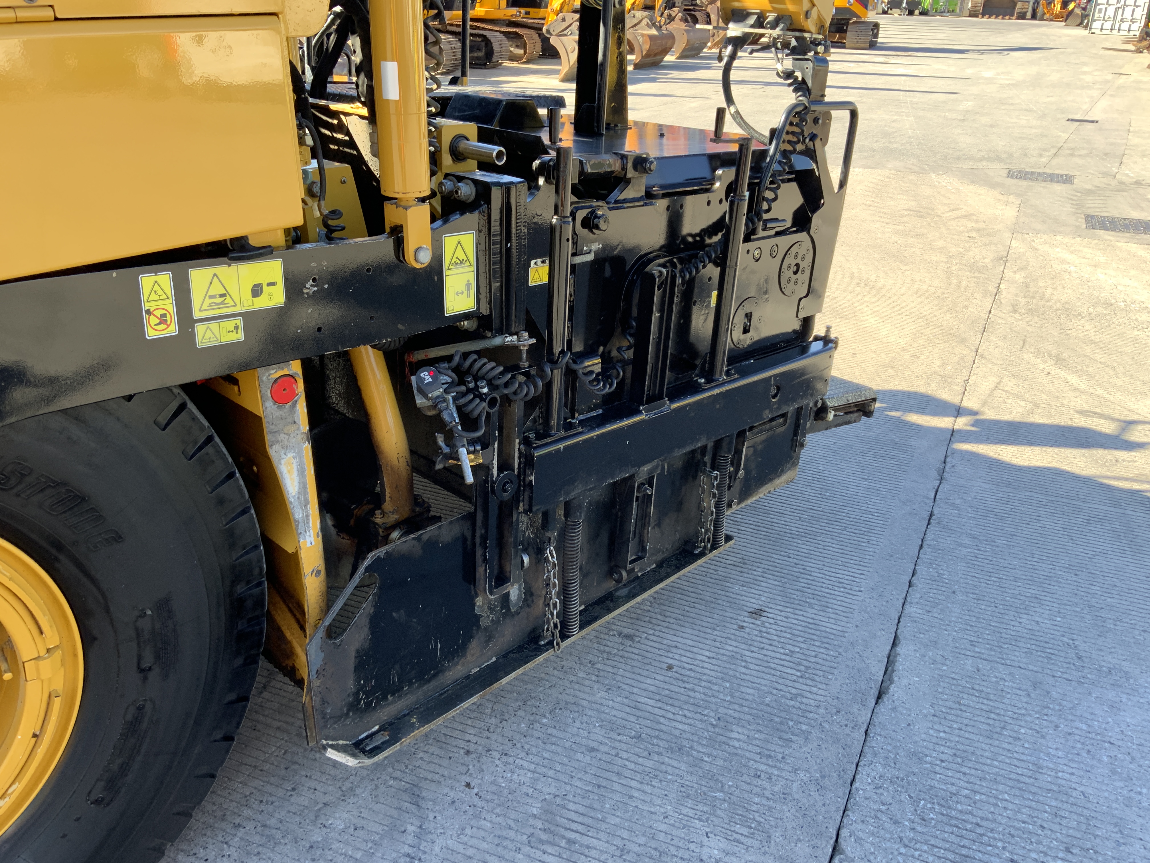 Caterpillar AP 600D Asphalt Paver Finisher (ST24422)