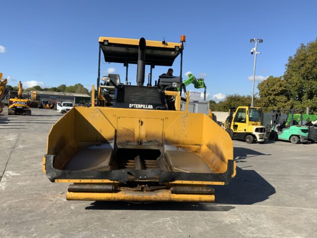 Caterpillar AP 600D Asphalt Paver Finisher (ST24422)