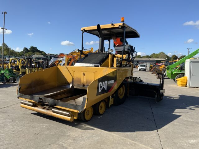 Caterpillar AP 600D Asphalt Paver Finisher (ST24422)