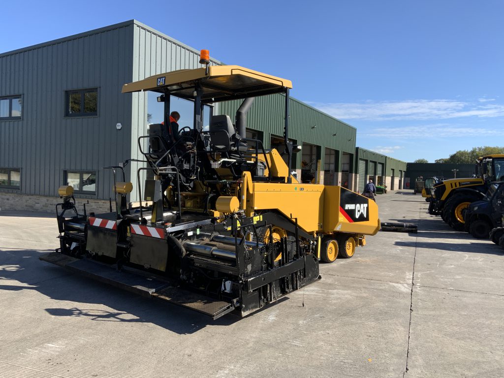 Caterpillar AP 600D Asphalt Paver Finisher (ST24422)