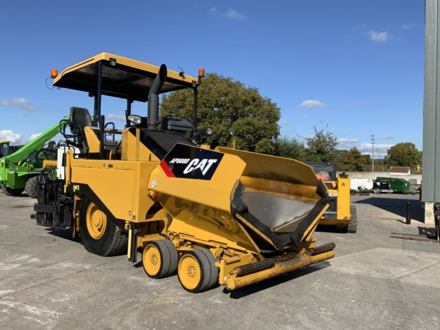Caterpillar AP 600D Asphalt Paver Finisher (ST24422)