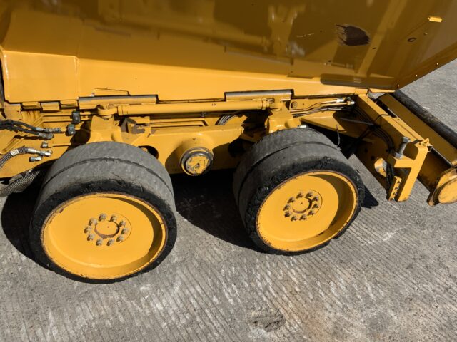 Caterpillar AP 600D Asphalt Paver Finisher (ST24422)