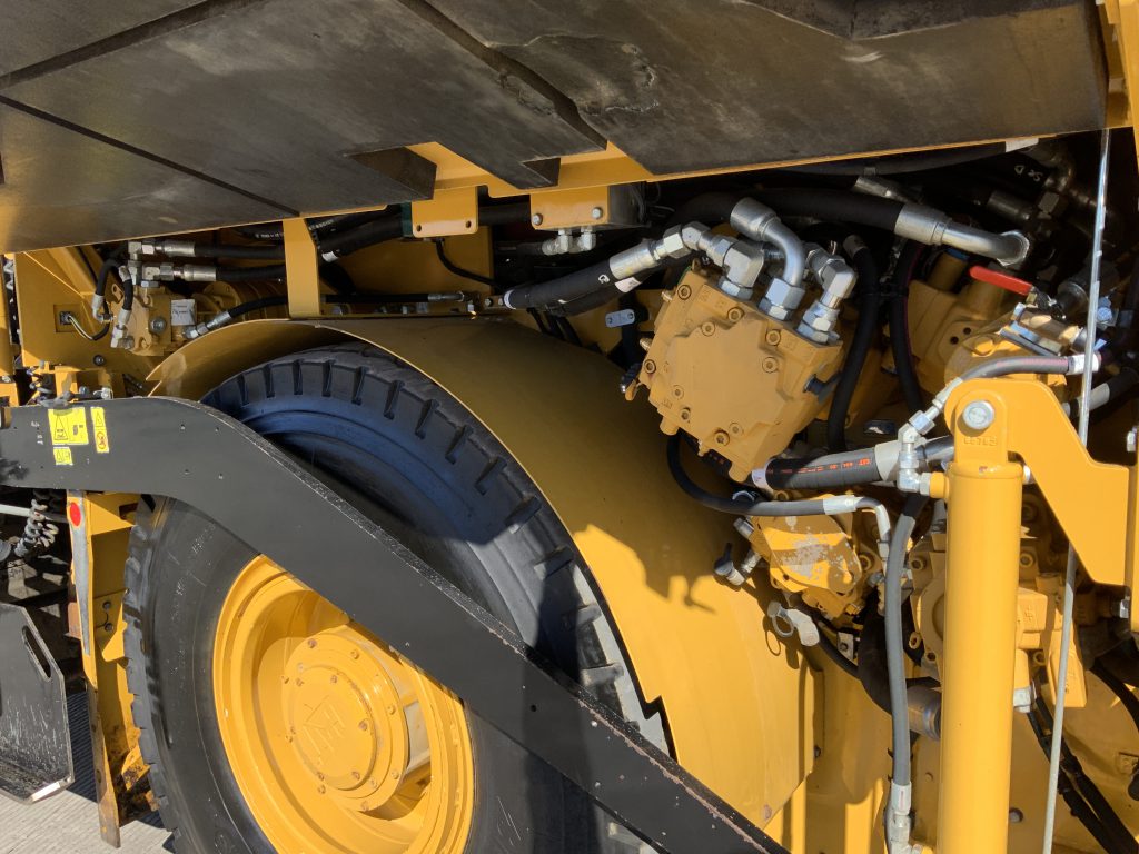 Caterpillar AP 600D Asphalt Paver Finisher (ST24422)