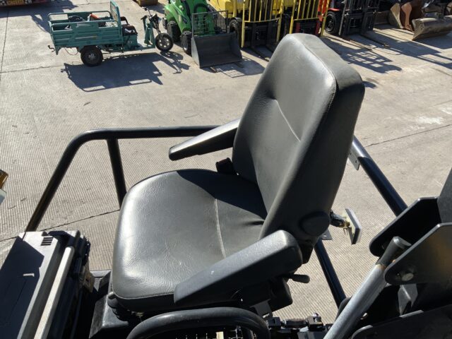 Caterpillar AP 600D Asphalt Paver Finisher (ST24422)