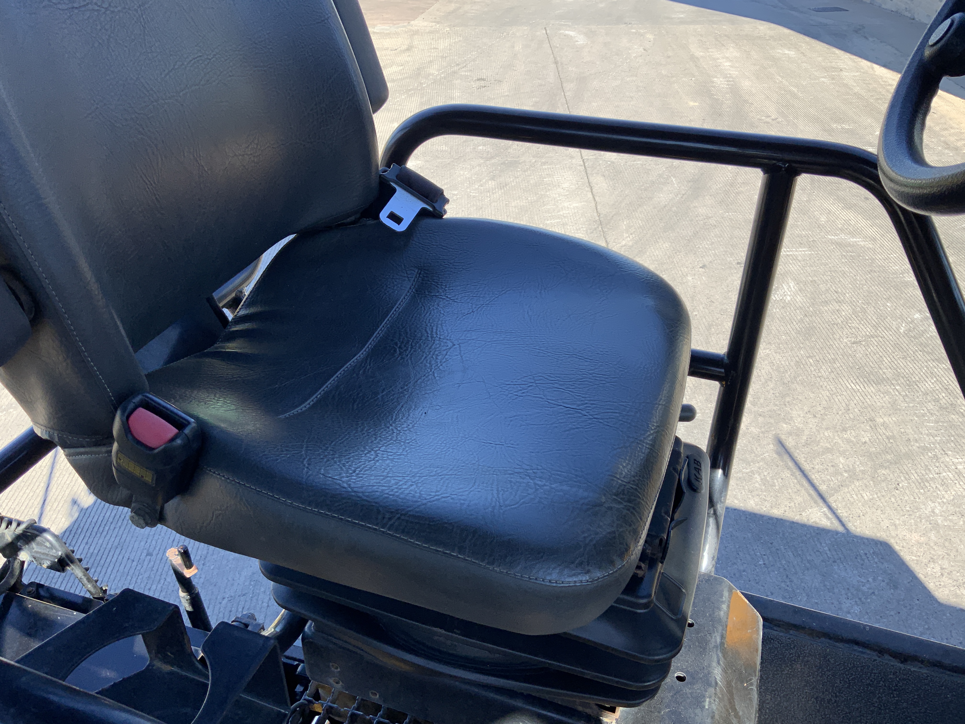 Caterpillar AP 600D Asphalt Paver Finisher (ST24422)