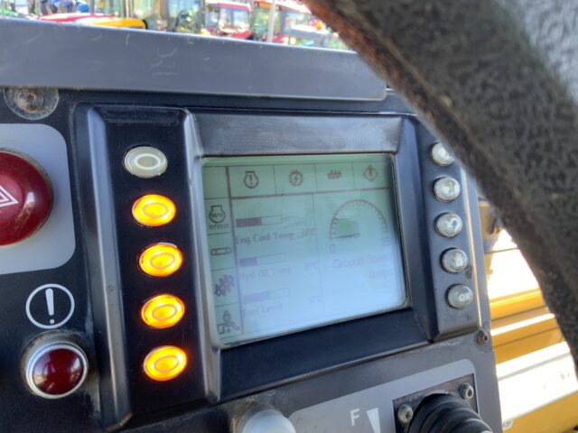 Caterpillar AP 600D Asphalt Paver Finisher (ST24422)