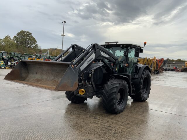 Claas Arion 650 Tractor (ST24962)