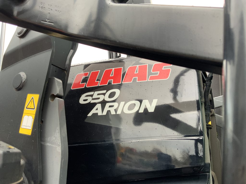 Claas Arion 650 Tractor (ST24962)