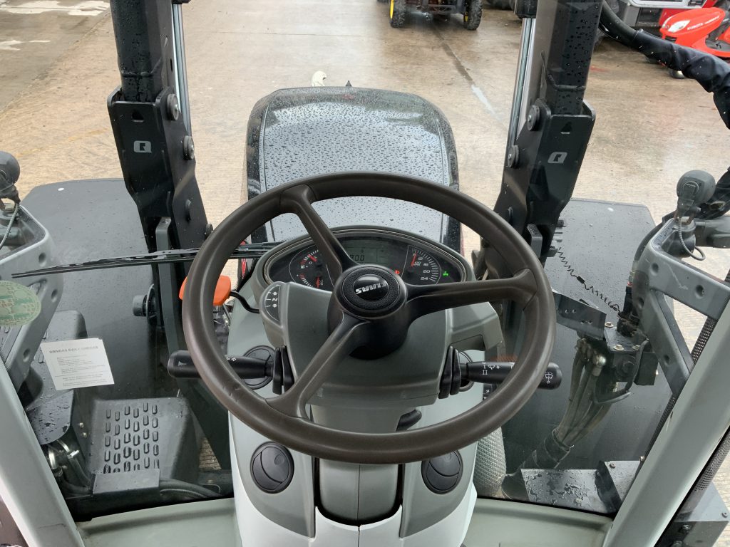 Claas Arion 650 Tractor (ST24962)