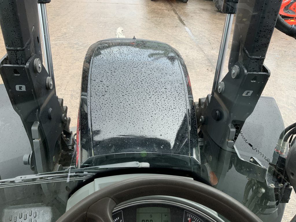 Claas Arion 650 Tractor (ST24962)