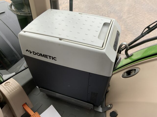 Fendt 1050 Profi+ Tractor (ST25206)