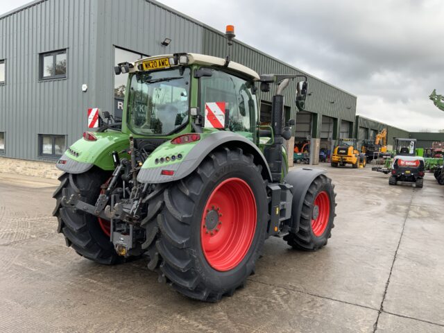 Fendt 718 Power Plus Tractor (ST24749)