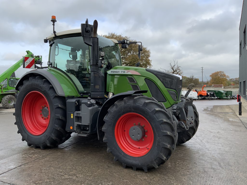 Fendt 718 Power Plus Tractor (ST24749)