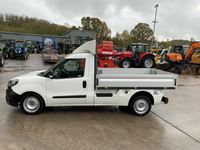Fiat Doblo Pick Up (ST25120)