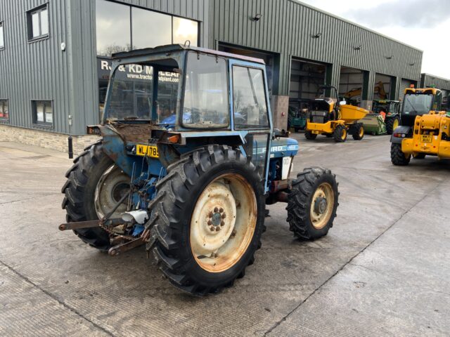 Ford 4610 4WD Tractor (ST24904)