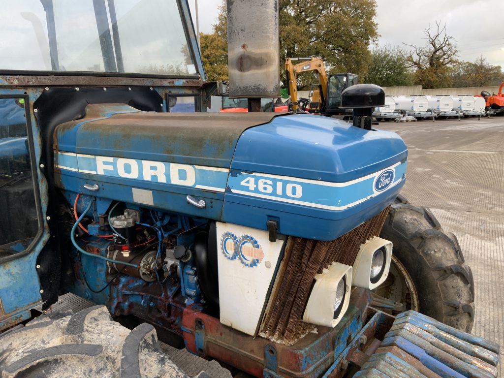 Ford 4610 4WD Tractor (ST24904)
