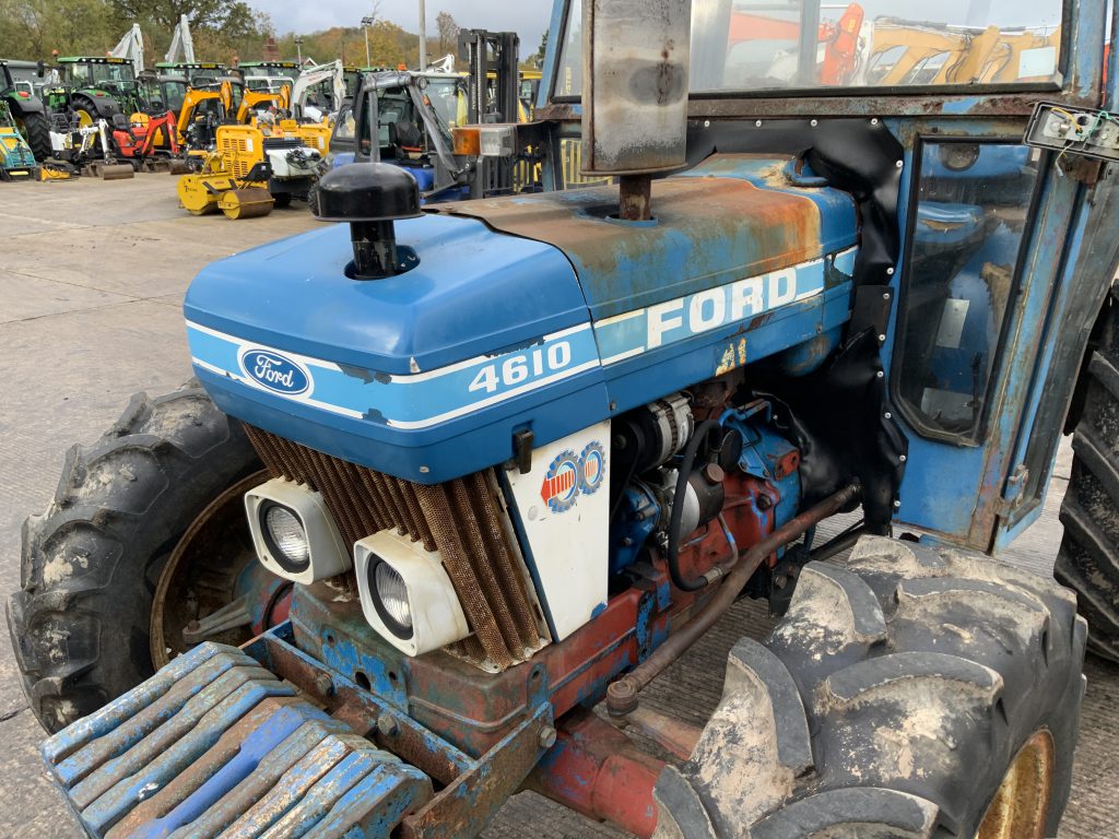Ford 4610 4WD Tractor (ST24904)
