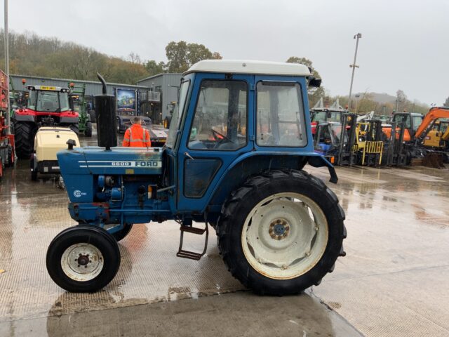 Ford 6600 Dual Power Tractor