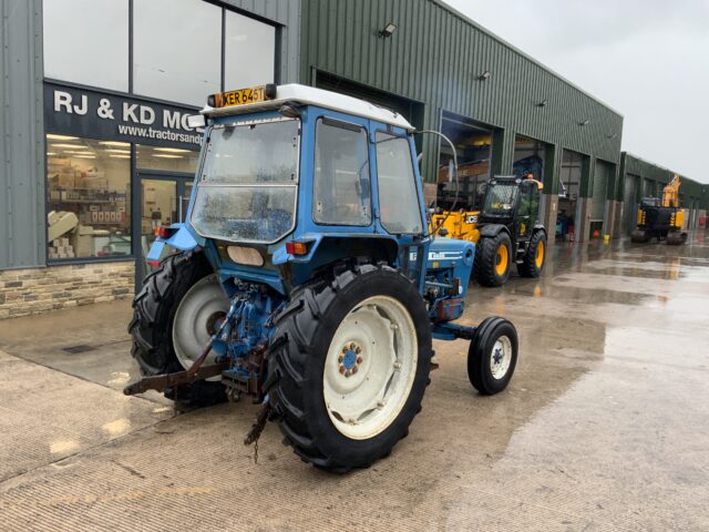 Ford 6600 Dual Power Tractor