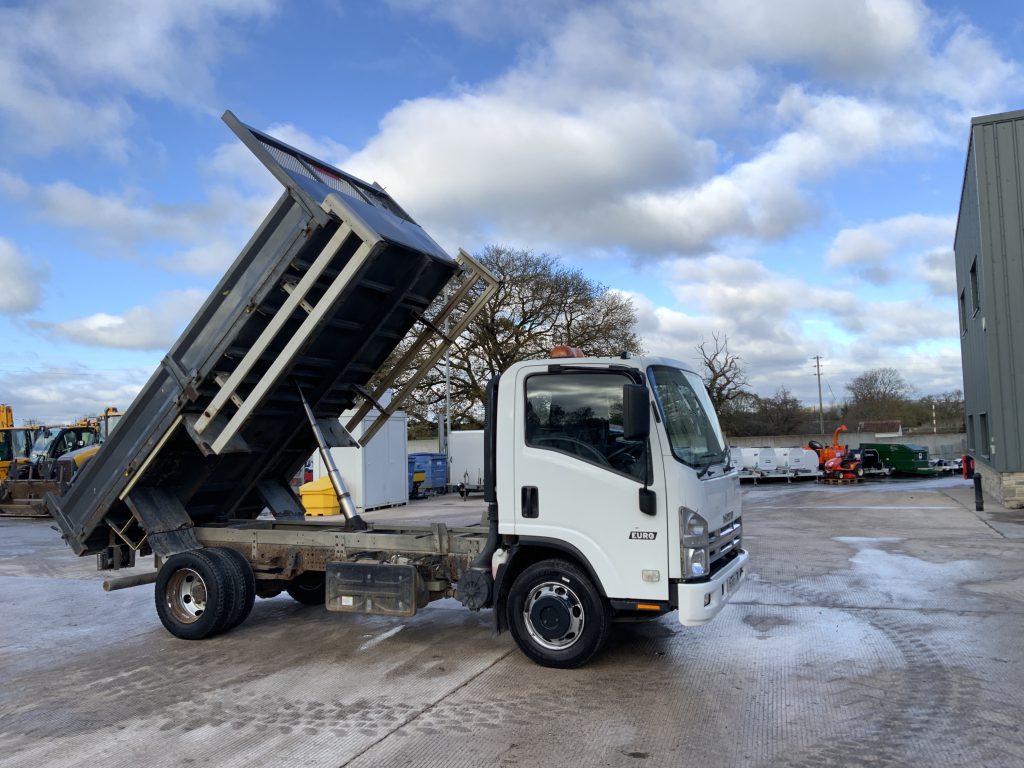 Isuzu N75.150 Easy shift Tipper Lorry (ST25151)