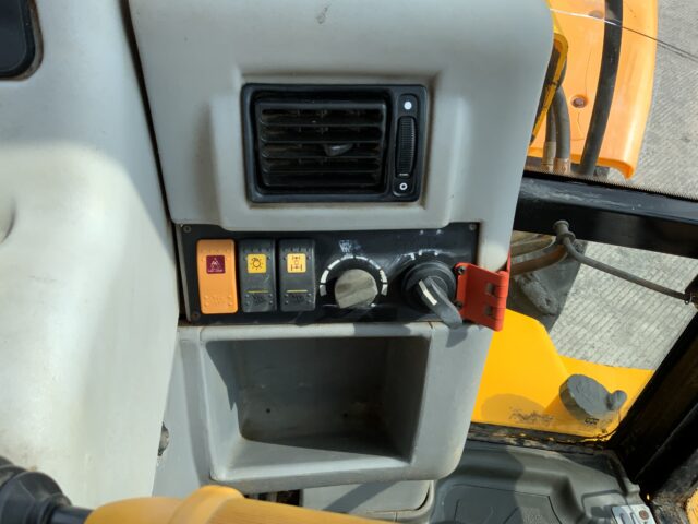 JCB 3CX Super Site Master Plus Wheeled Digger (ST23769)