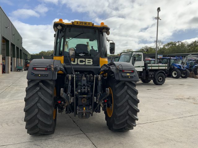 JCB 4220 Fastrac Tractor (ST24632)