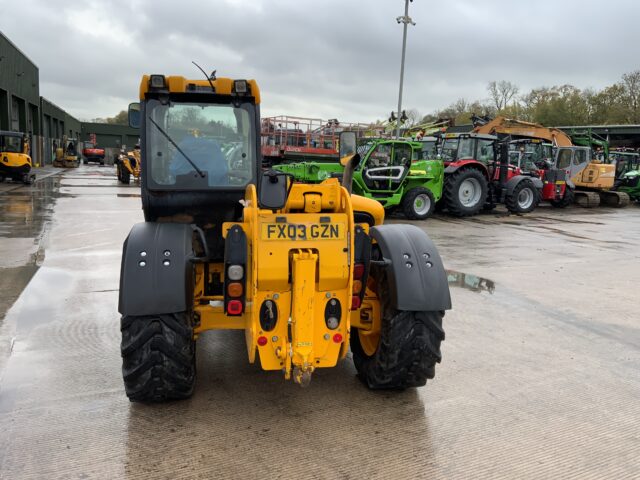 JCB 530-70 Farm Special Telehandler (ST24453)