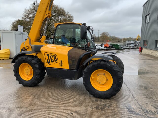 JCB 530-70 Farm Special Telehandler (ST24453)