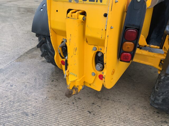 JCB 530-70 Farm Special Telehandler (ST24453)