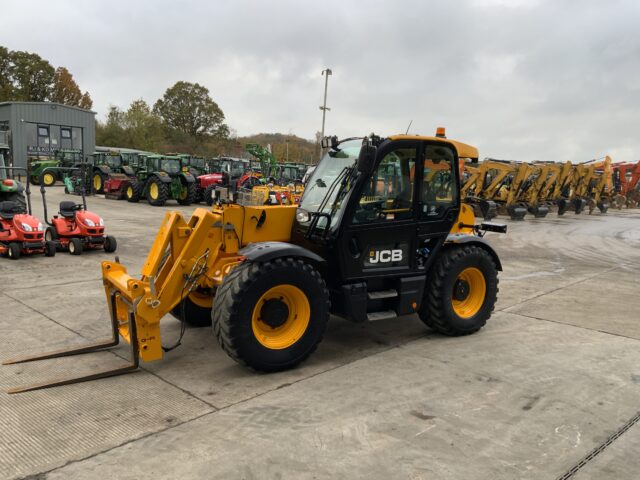 JCB 542-70 Agri Xtra Telehandler (ST24348)