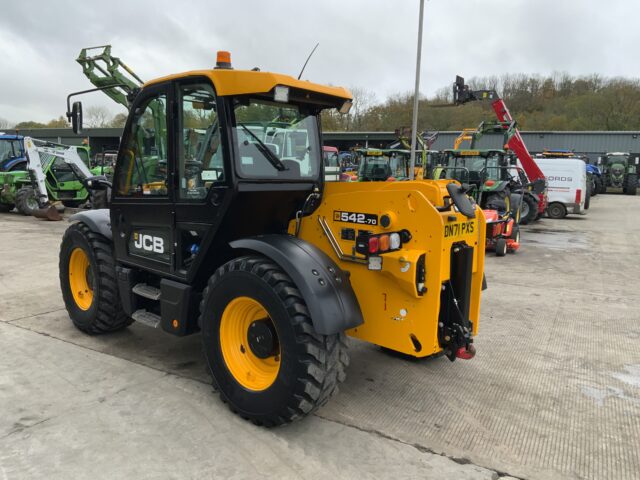 JCB 542-70 Agri Xtra Telehandler (ST24348)