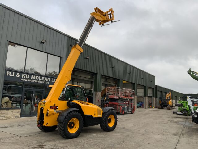 JCB 542-70 Agri Xtra Telehandler (ST24348)