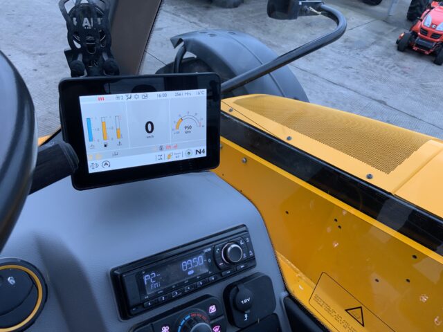 JCB 542-70 Agri Xtra Telehandler (ST24348)