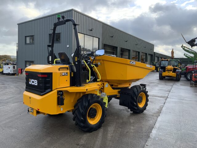 JCB 6T-2 Swivel Tip Dumper (ST25023)