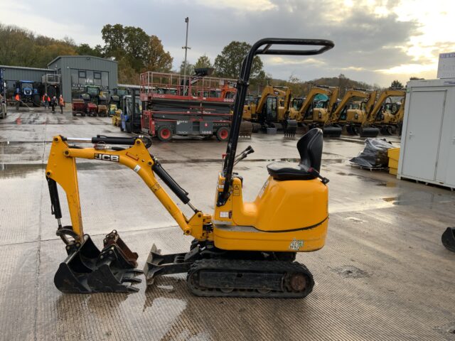 JCB 8008 Micro Digger (ST24188)