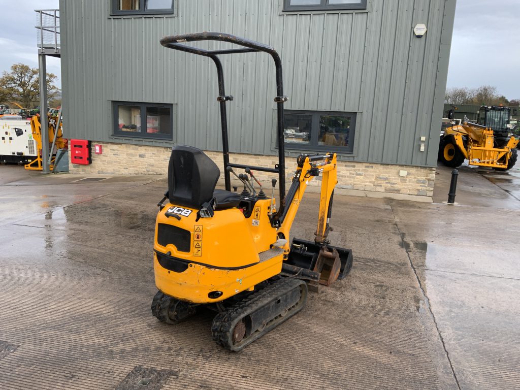 JCB 8008 Micro Digger (ST24188)