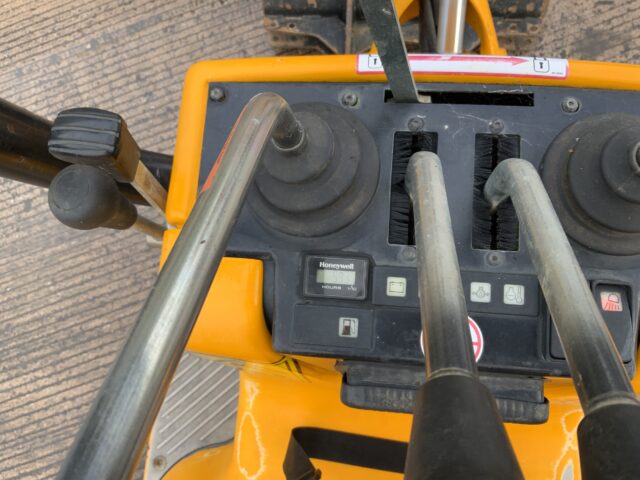 JCB 8008 Micro Digger (ST24188)