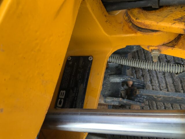 JCB 8008 Micro Digger (ST24193)