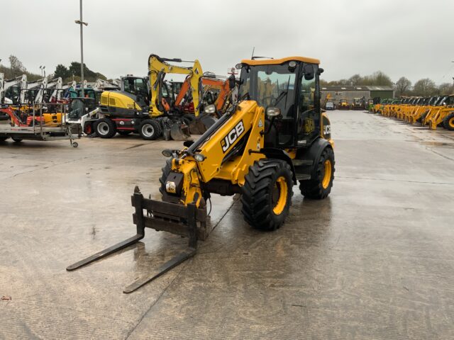 JCB TM220 Agri Telehandler (ST25185)