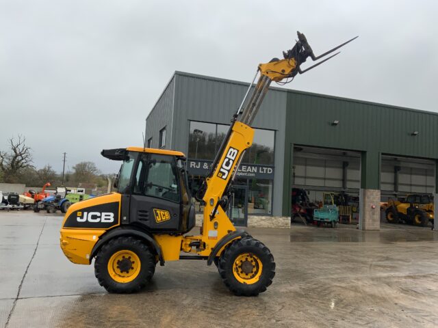 JCB TM220 Agri Telehandler (ST25185)