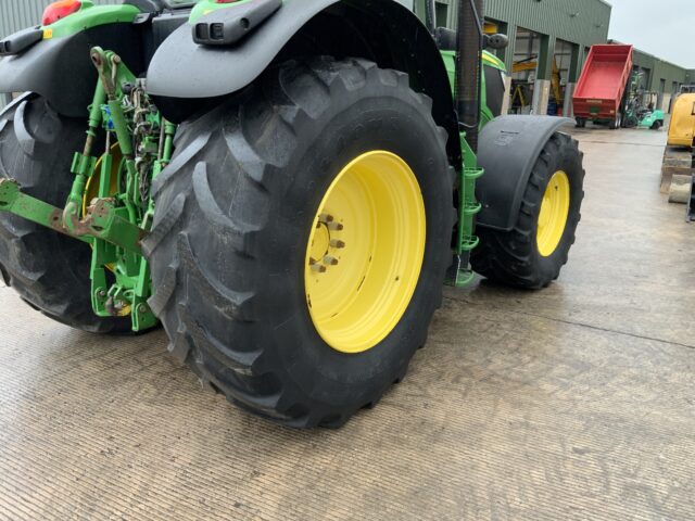 John Deere 6170M Tractor (ST24377)