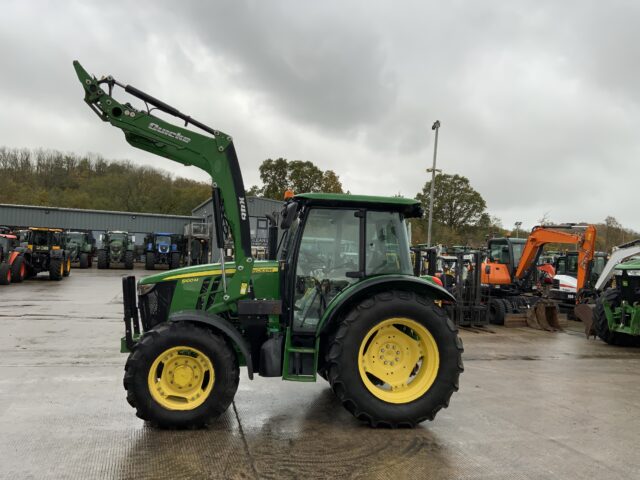 John Deere 5100M Tractor (ST23948)