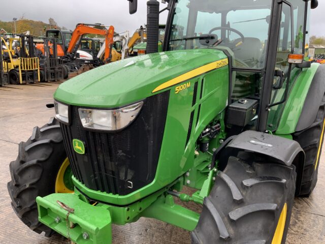 John Deere 5100M Tractor (ST24871)