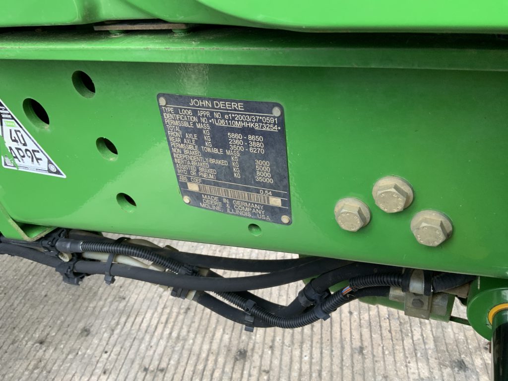 John Deere 6110M Tractor (ST24895)