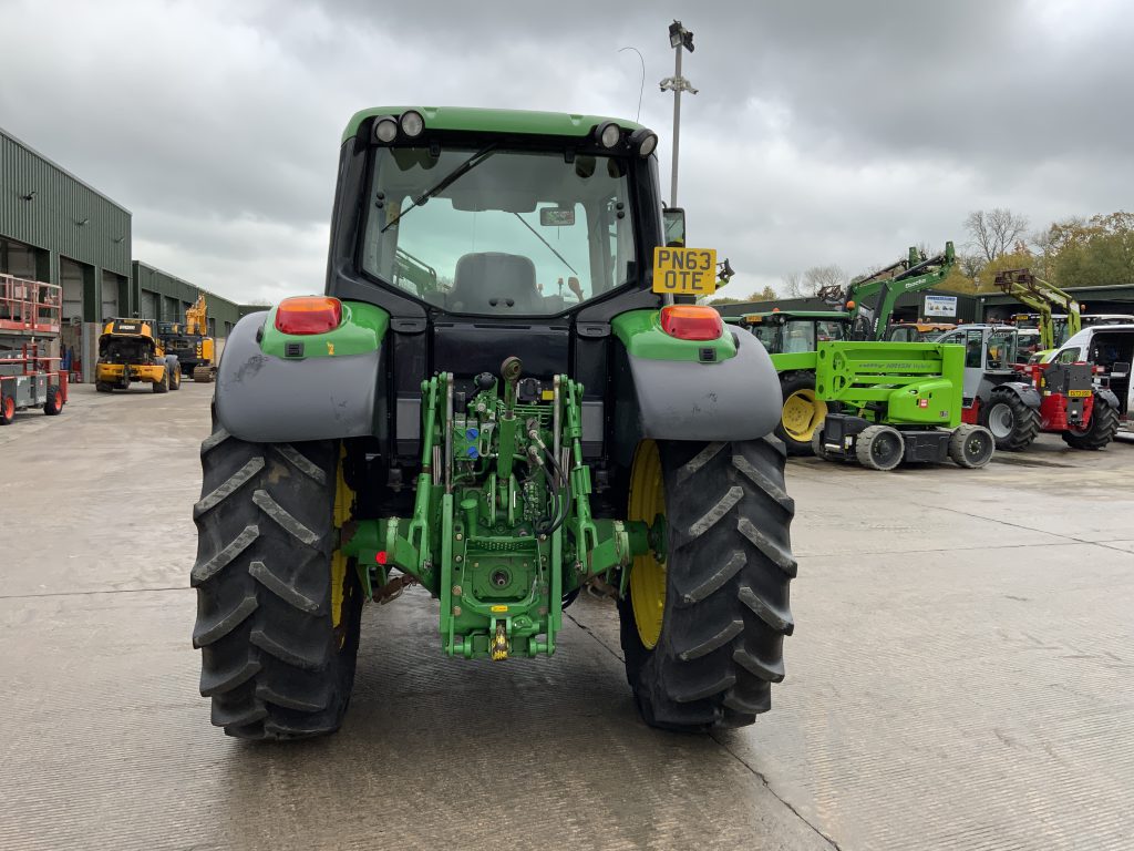 John Deere 6115M Tractor (ST24903)