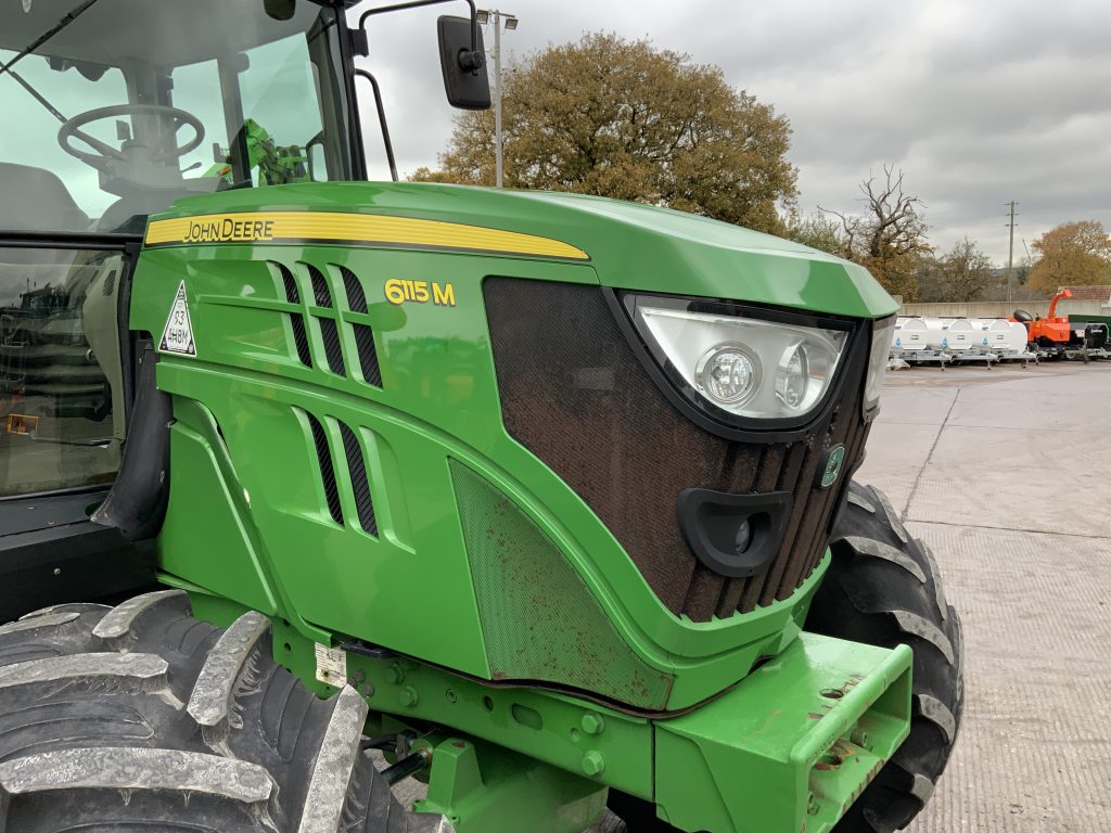 John Deere 6115M Tractor (ST24903)