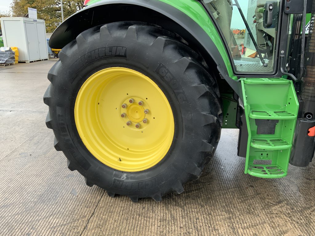 John Deere 6140M Tractor (ST24770)