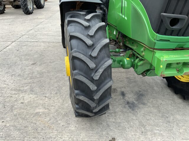 John Deere 6155R Tractor (ST24081)